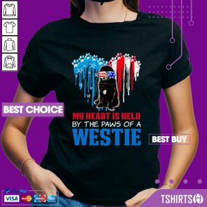 Top Happy The 4th Of July My Heart Is Held By The Paws Of A Newfoundland V-Neck