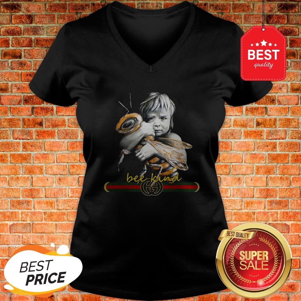Official Baby Hug Bee Gucci Bee Kind Shirt