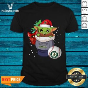 Nice Oakland Athletics Christmas Baby Yoda Star Wars Funny Happy MLB Shirt