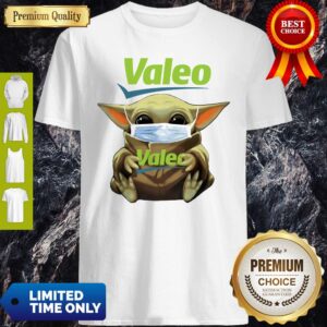 Pretty Star Wars Baby Yoda Hug Valeo Mask Covid-19 T-Shirt