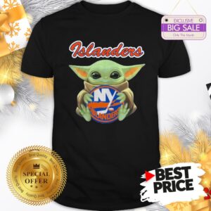 Happy Star Wars Baby Yoda Hug New York Islanders Shirt