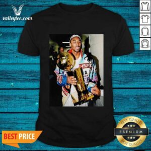 Fantastic Vintage Kobe Bryant After Winning Title Shirt