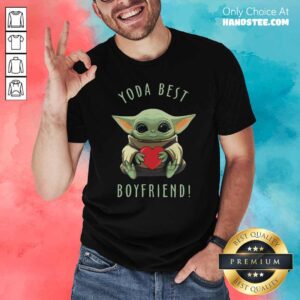 Funny Baby Yoda Hug Heart Best Boyfriend Shirt