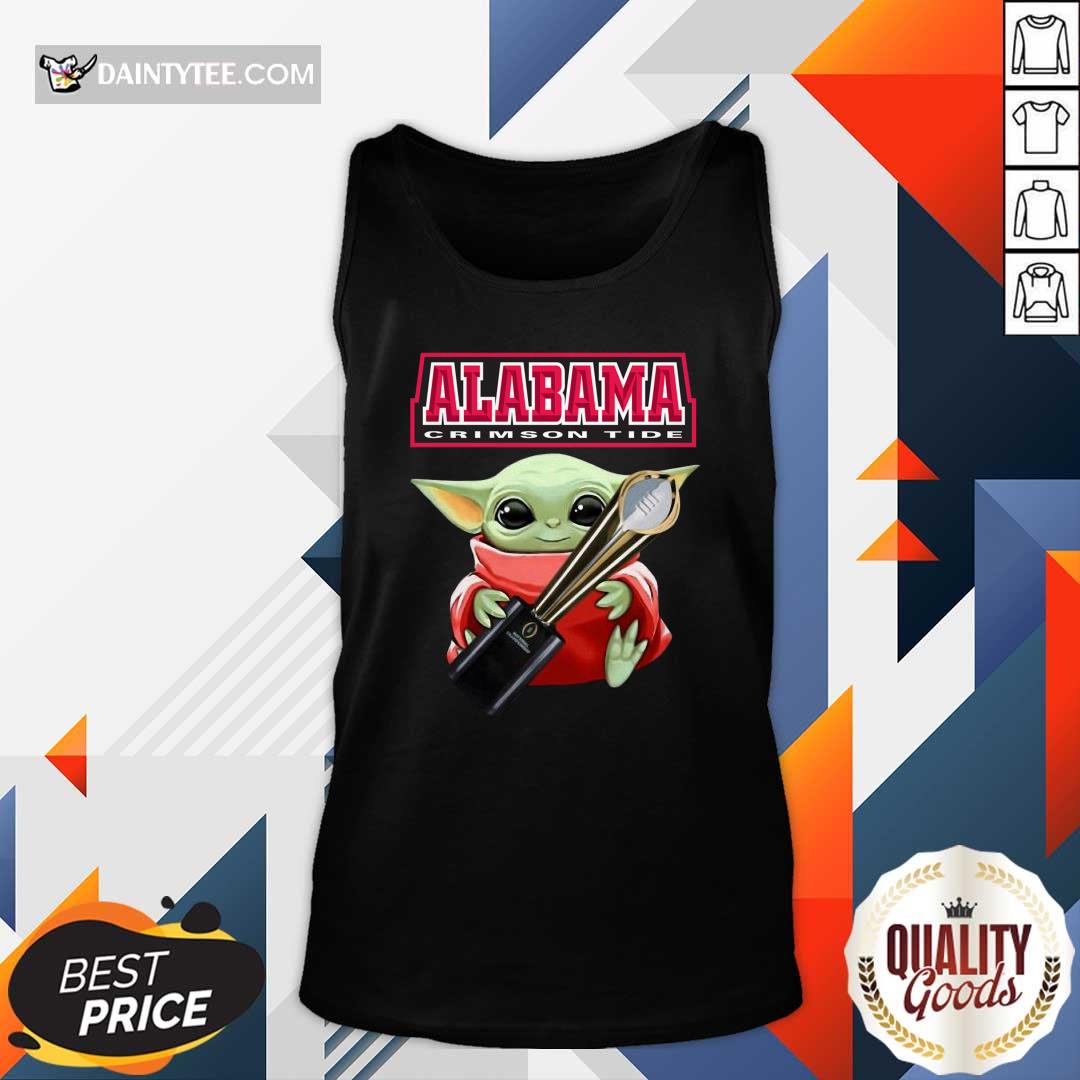 Awesome Baby Yoda Hug Cup Alabama Crimson Tide Shirt
