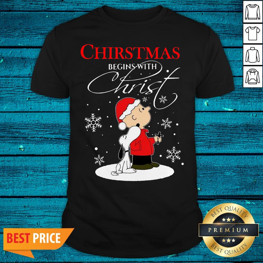 Cute Snoopy And Charlie Brown Christmas Begins With Christ Shirt