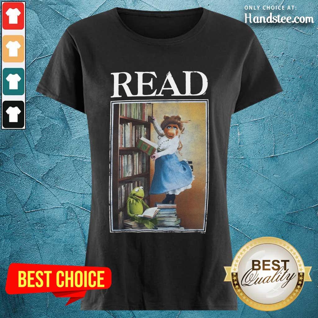 Disney Miss Piggy And Kermit Muppets Read Shirt