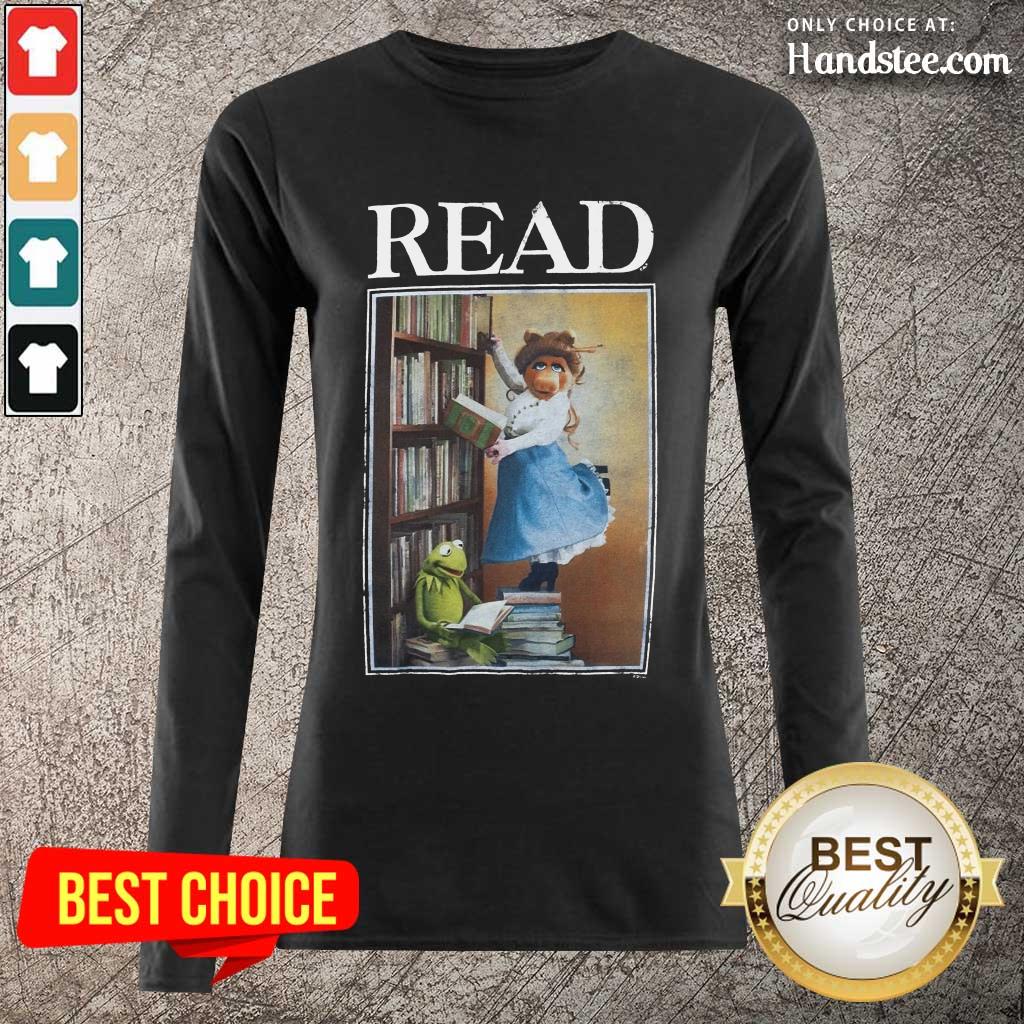 Disney Miss Piggy And Kermit Muppets Read Shirt
