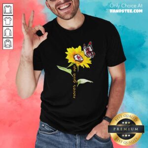 Sunflower And Butterfly Kansas City Chiefs Football Never Give Up Shirt