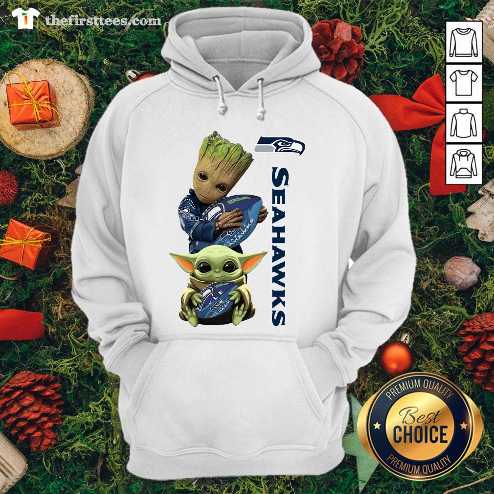 Cute Baby Groot And Baby Yoda Hug Seattle Seahawks Star Wars Shirt