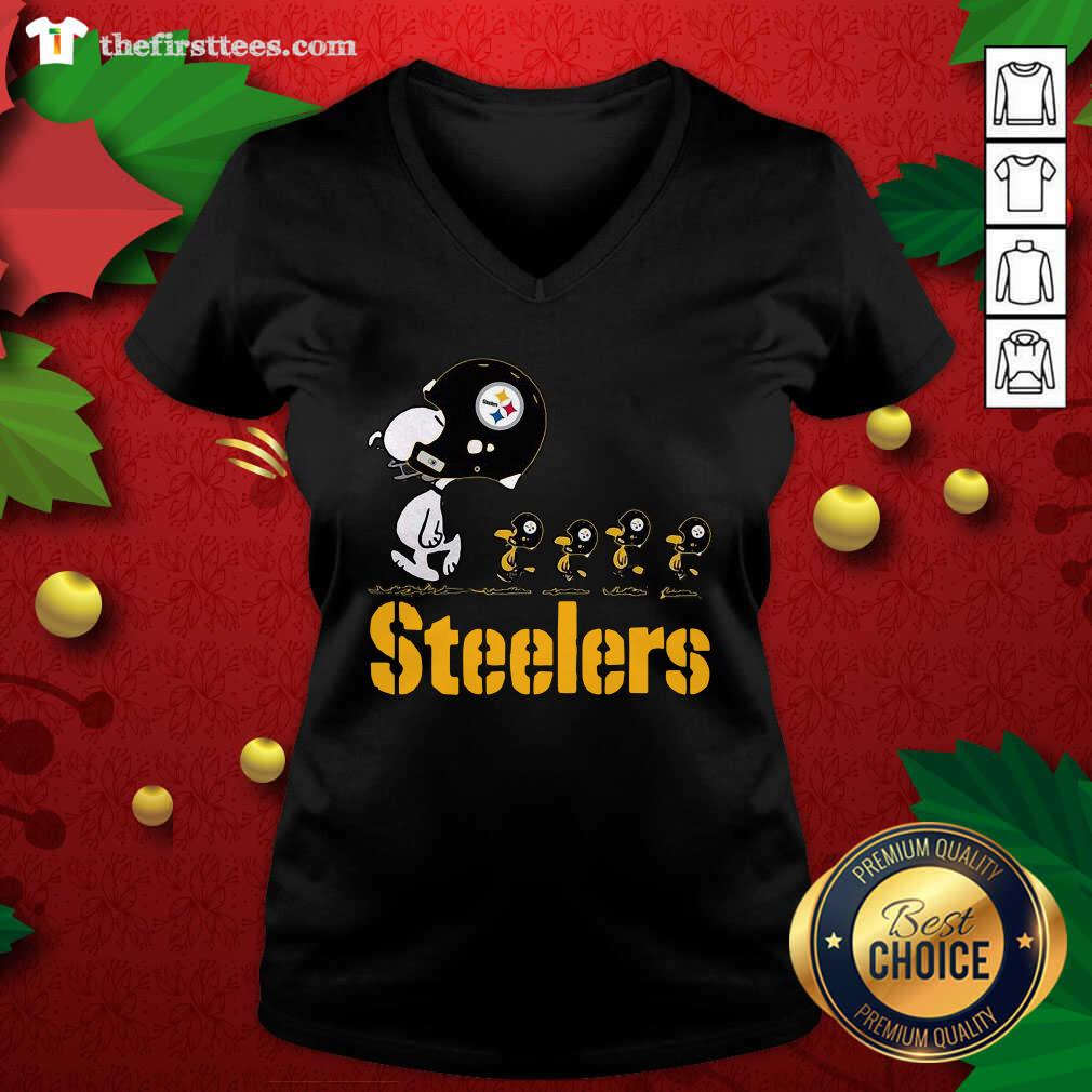 Lovely Snoopy And Woodstock Pittsburgh Steelers Shirt