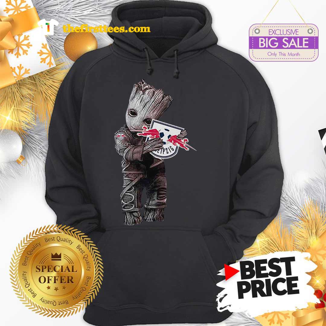 Nice Baby Groot hug RB Leipzig Shirt