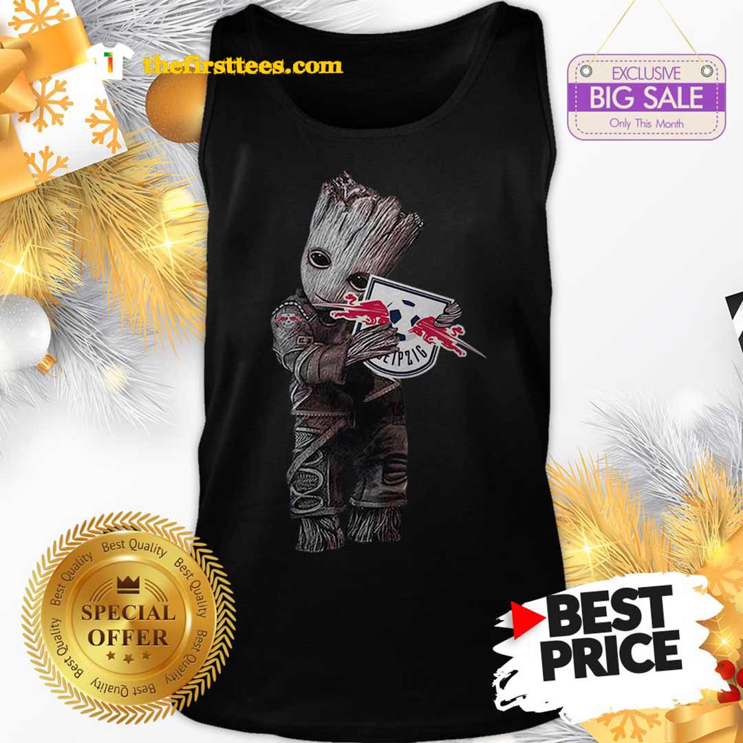 Nice Baby Groot hug RB Leipzig Shirt