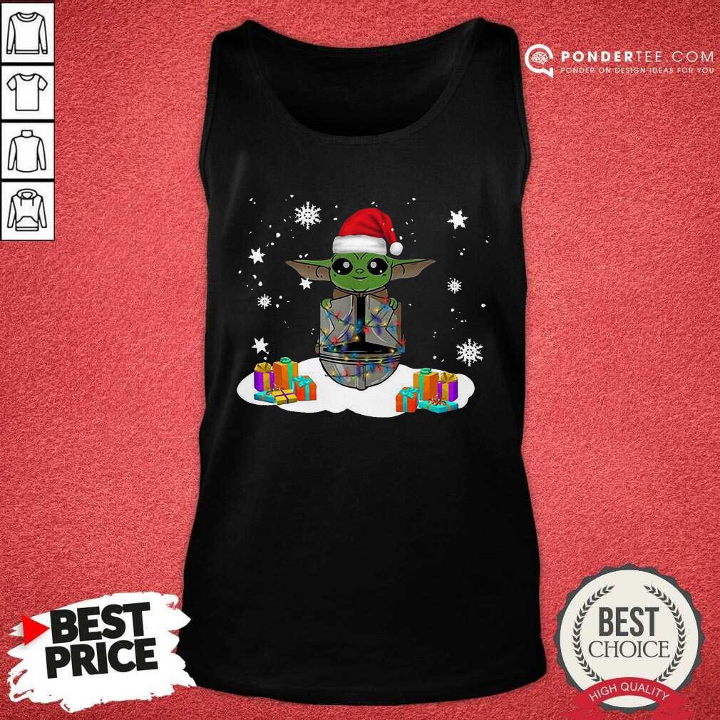 Nice Santa Baby Yoda Merry Christmas Gift Shirt