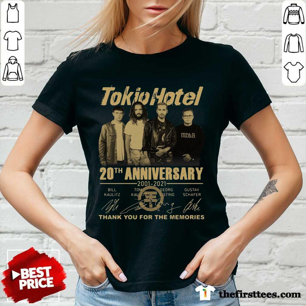 nice-tokio-hotel-20th-anniversary-2001-2021-signatures-thank-you-for-the-memories-v-neck.jpg
