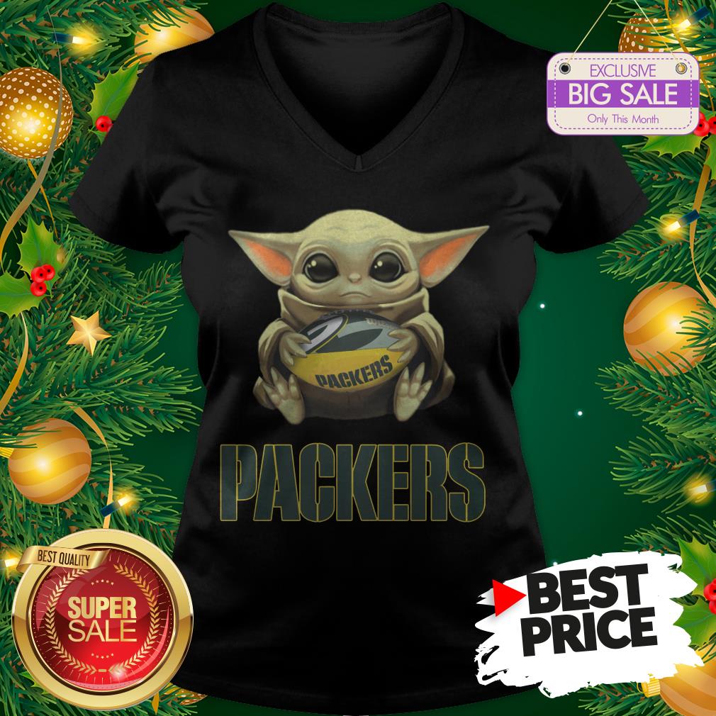 Official Top Baby Yoda Hug Green Bay Packer Shirt