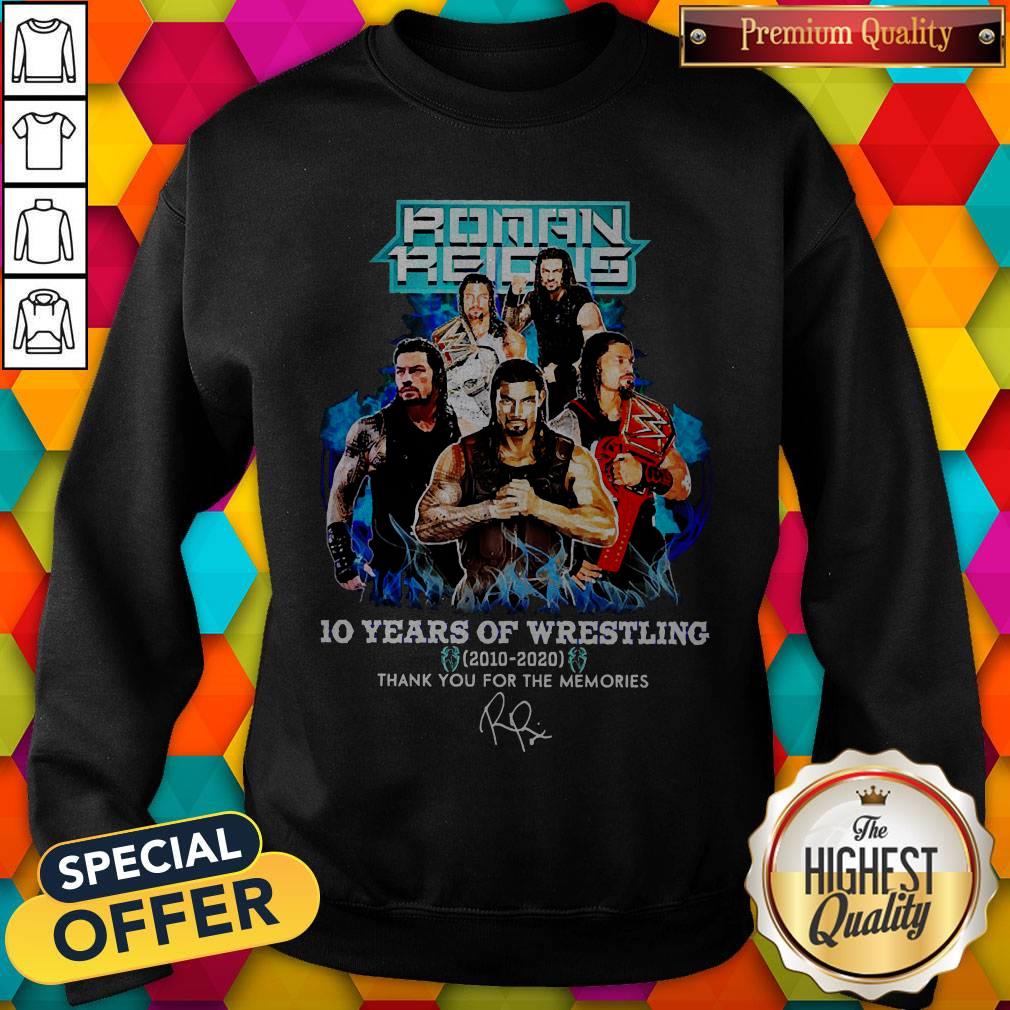 roman-reigns-10-years-of-wrestling-2010-2020-thank-you-for-the-memories-signature-sweatshirt.jpg