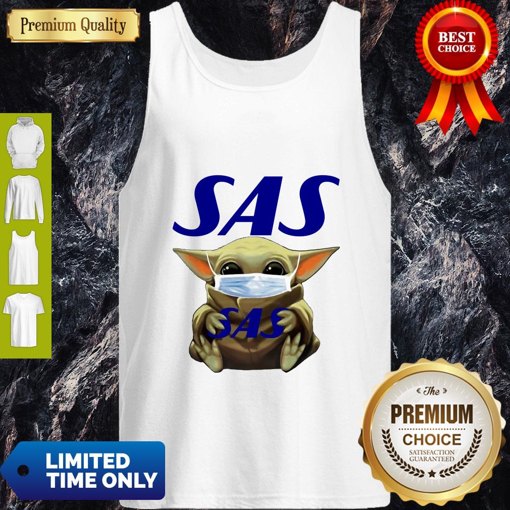 Star Wars Baby Yoda Hug Scandinavian Airlines Logo Mask COVID-19 Shirt