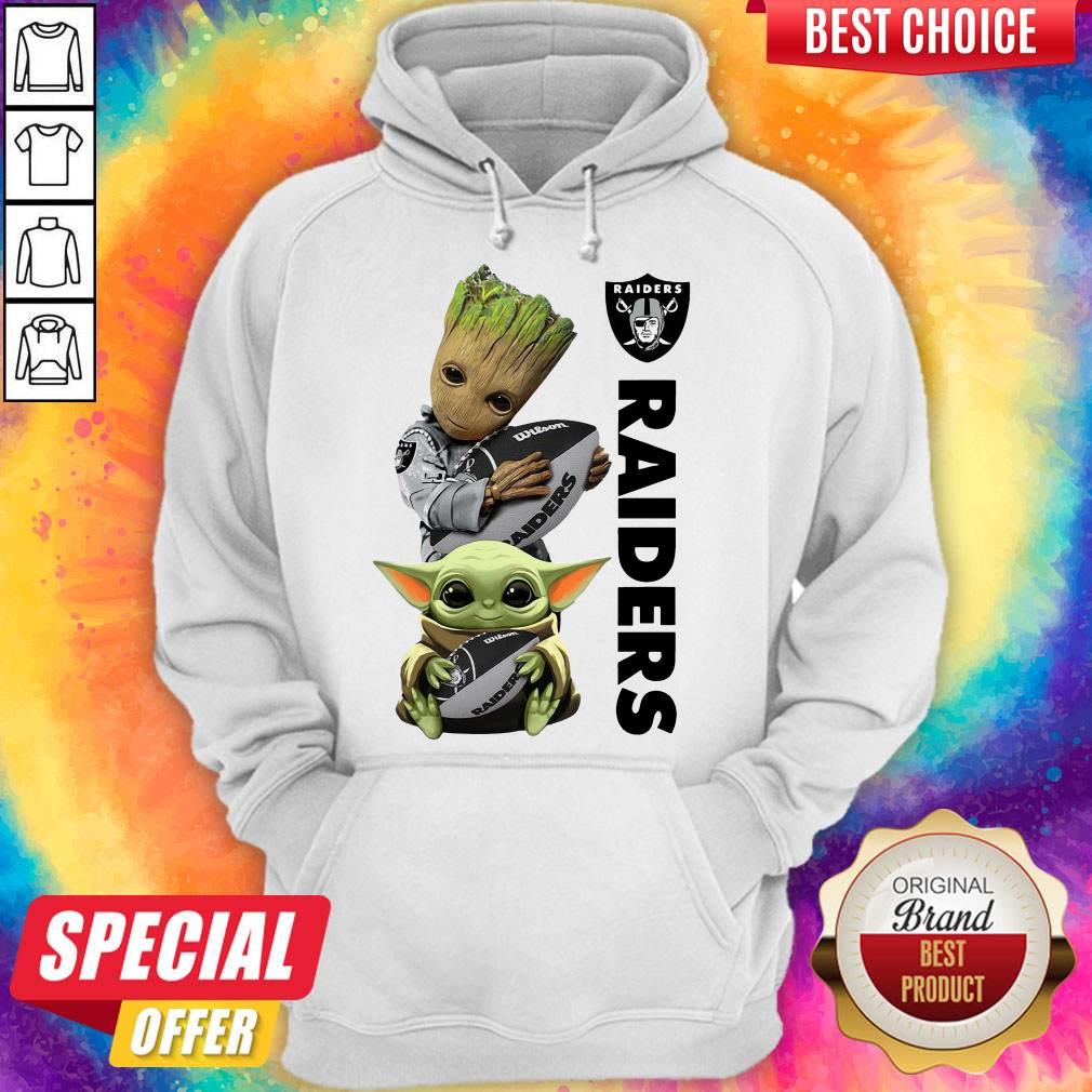 Top Baby Groot Ansda Hug Oakland Raiders Shirt