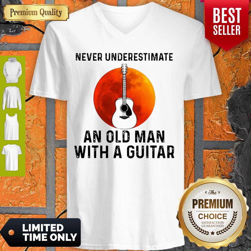 Top Never Underestimate An Old Man With A Guitar Shirt