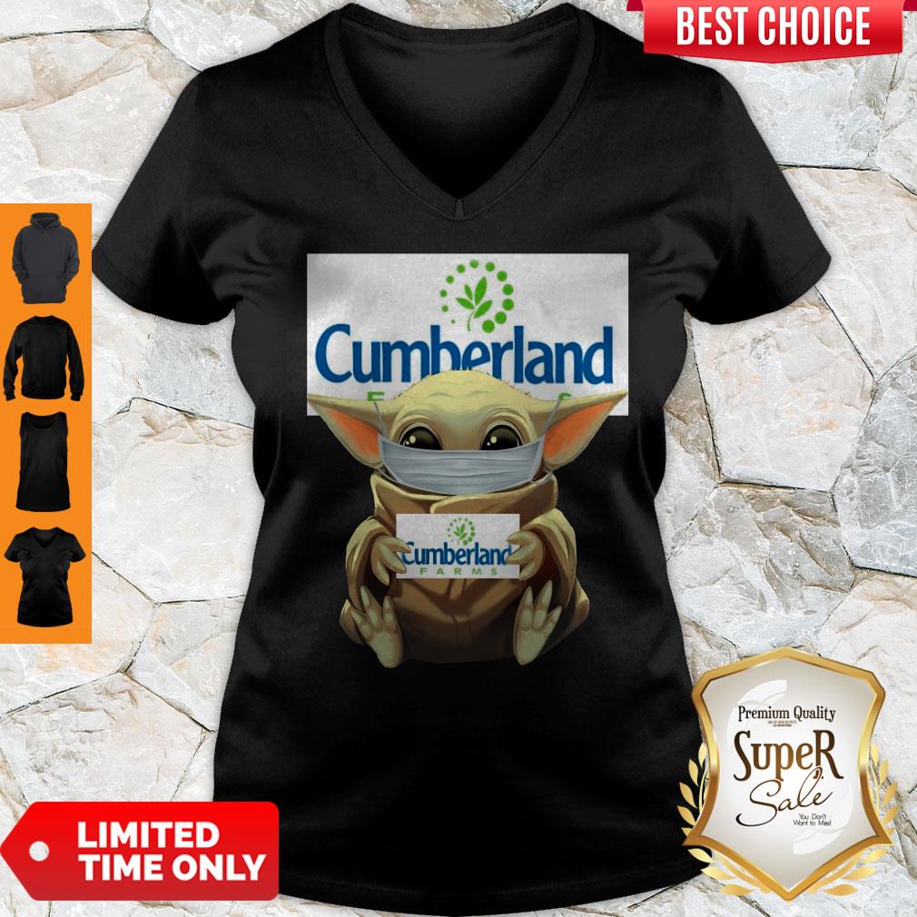 Pretty Baby Yoda Face Mask Hug Cumberland Farms Shirt