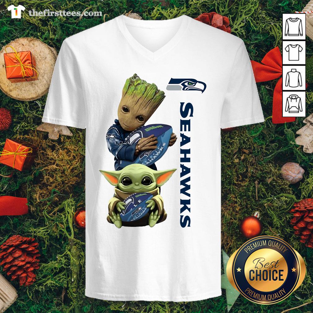 Cute Baby Groot And Baby Yoda Hug Seattle Seahawks Star Wars Shirt