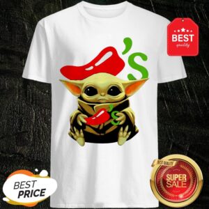 Official Baby Yoda Hug Chili’s Star Wars Shirt