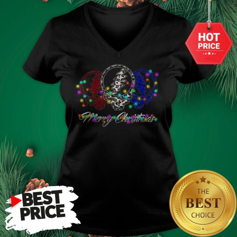 official-grateful-dead-leopard-buffalo-plaid-merry-christmas-v-neck-768x768