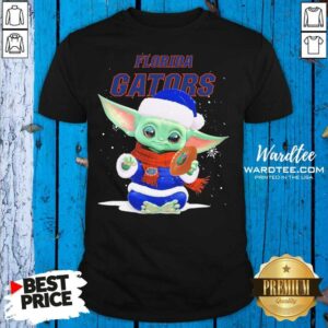 Cute Baby Yoda Play Rugby Florida Gators Merry Christmas Shirt