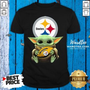 Nice Star Wars Baby Yoda Hug Pittsburgh Steelers Shirt