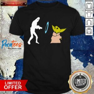 Pretty Star Wars Mandalorian Baby Yoda Grogu Stunned Shirt