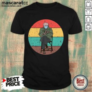 Hot Bernie Sanders Mitaines Meme Assis Portant Un Masque Vintage Essentiel Shirt