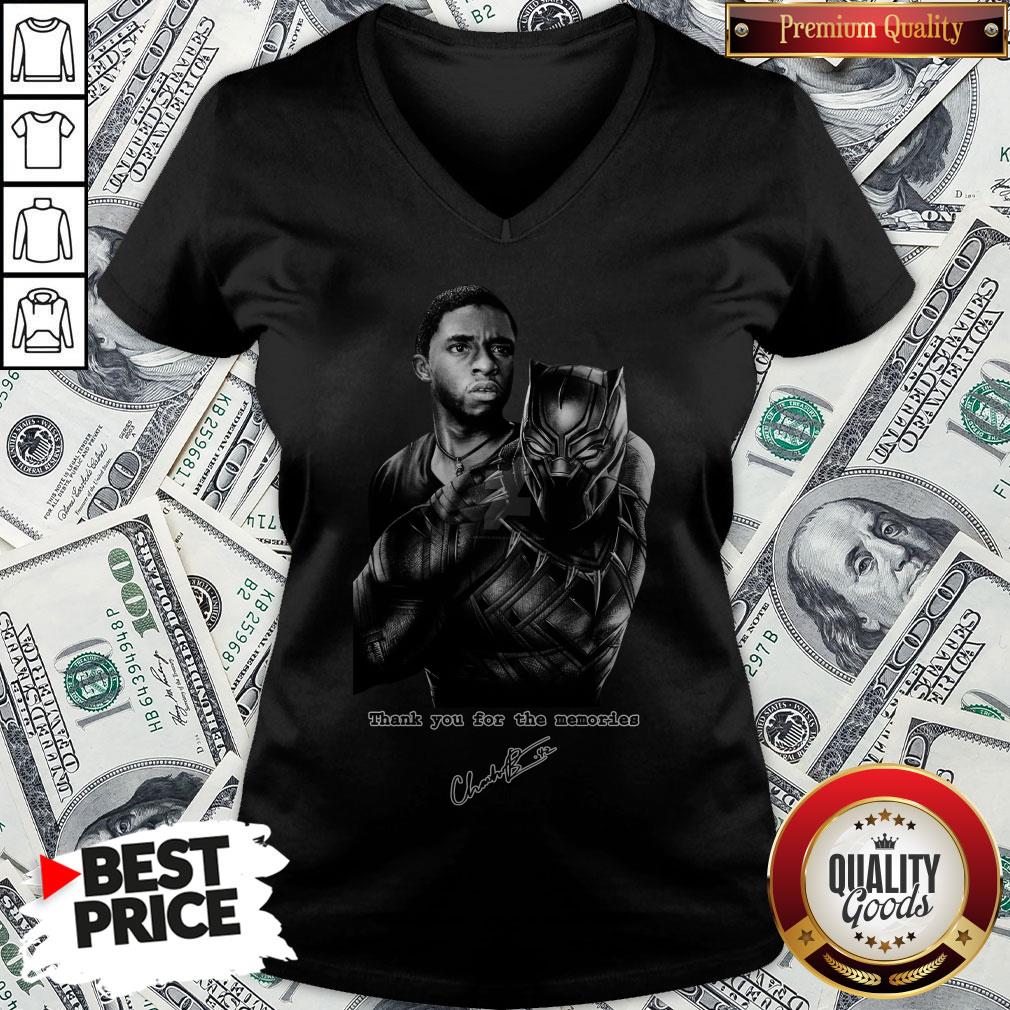 rip-chadwick-boseman-black-panther-1977-2020-thank-you-for-the-memories-signature-v-neck.jpg