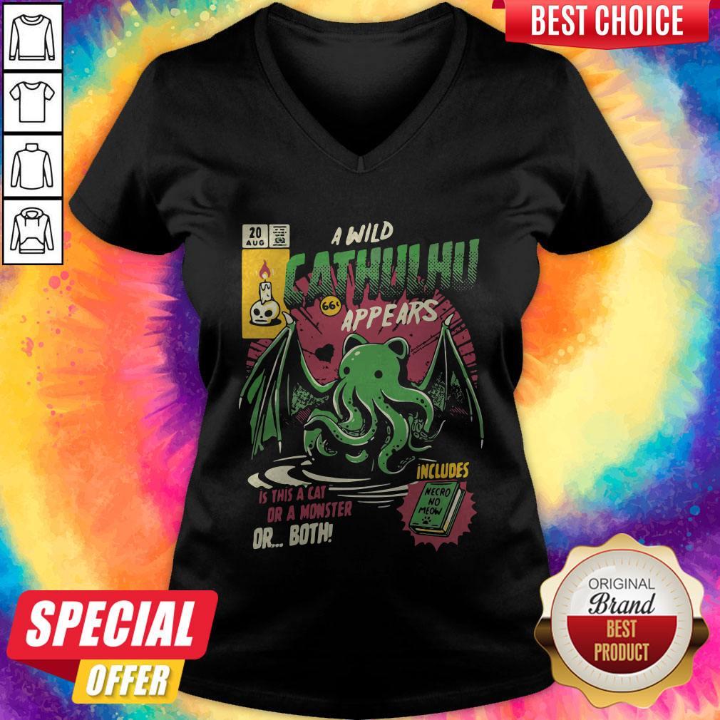 Awesome A Wild Cthulhu Appears Is This A Cat Or A Monster Or Both Shirt