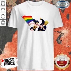 Awesome LGBT Wonder Woman Punch Trump Shirt