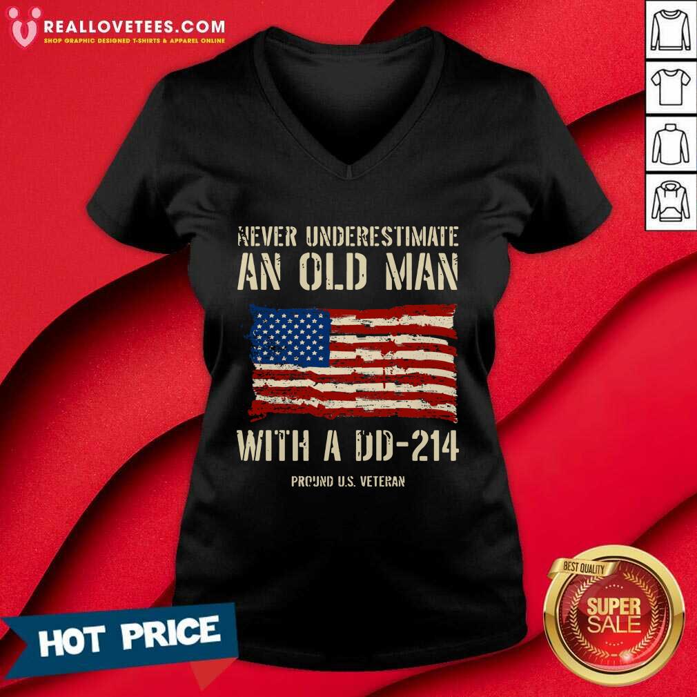 Cool Never Underestimate An Old Man With A DD – 214 Shirt