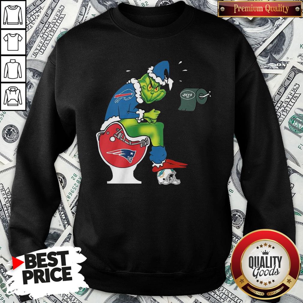 cute-the-grinch-buffalo-bills-shit-on-toilet-new-england-patriots-christmas-sweatshirt.jpg