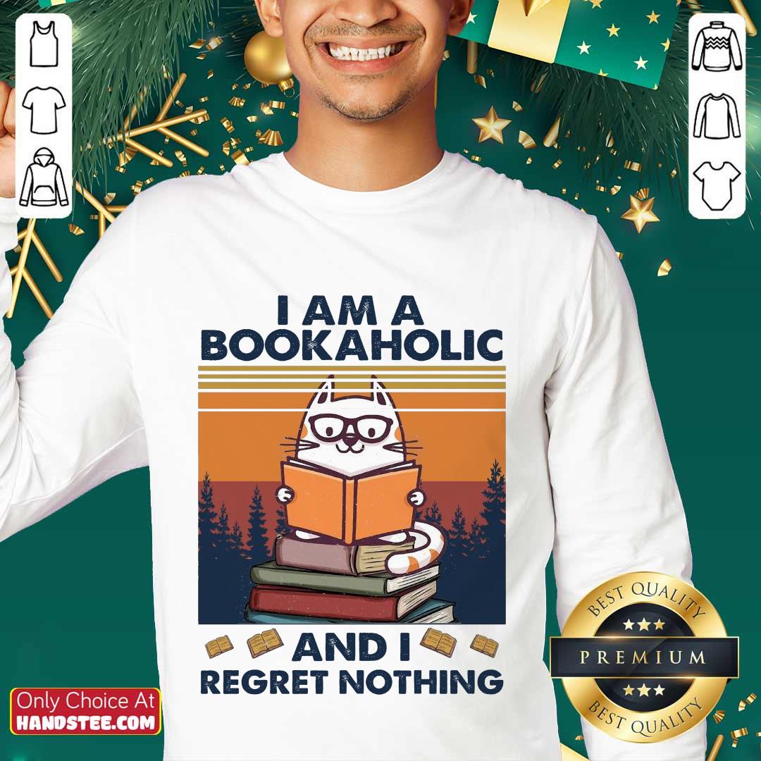 Ecstatic Cat I Am A Bookaholic Relaxed Shirt
