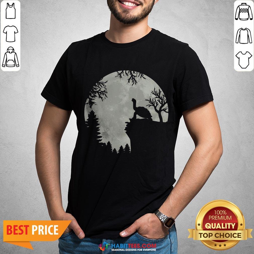 Funny Howling Turtle The Moon Shirt