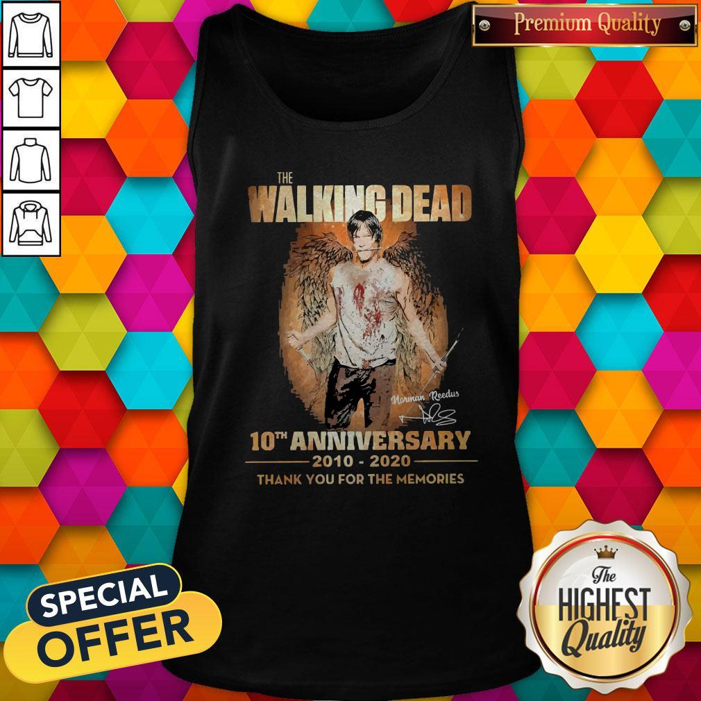 funny-the-walking-dead-10th-anniversary-2010-2020-thank-you-for-the-memories-signature-wings-tank-top.jpg