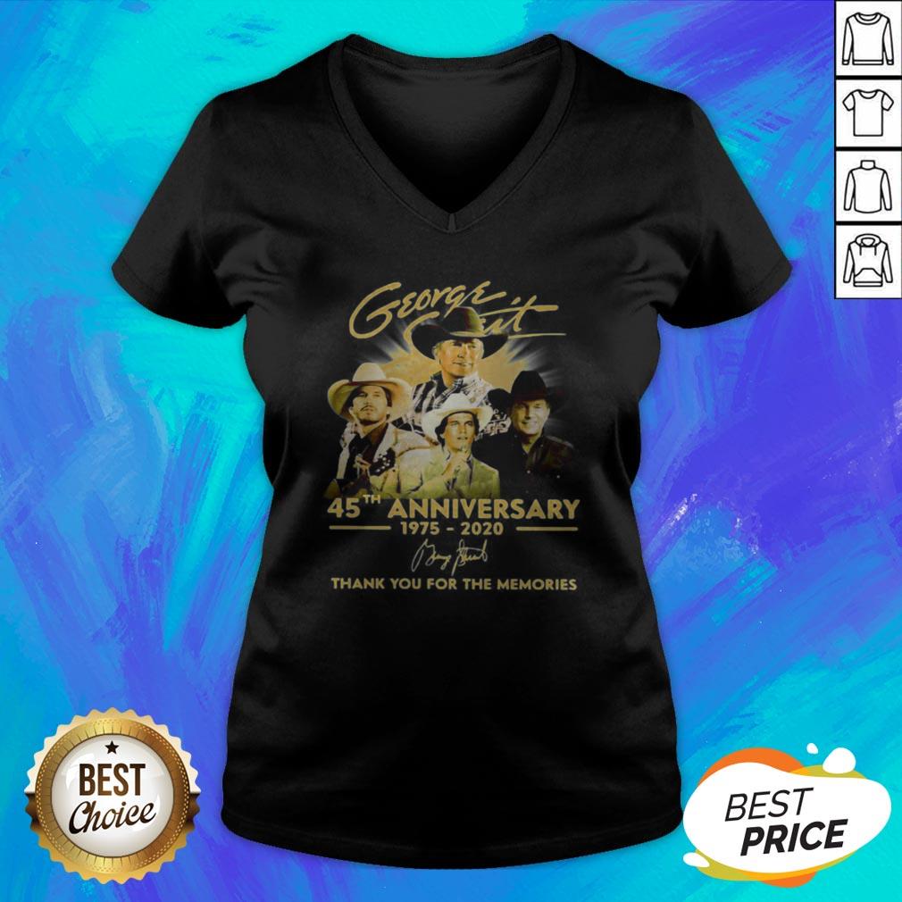 george-strait-45th-anniversary-1975-2020-signature-thank-you-for-the-memories-v-neck.jpg