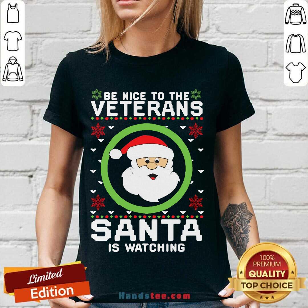 Good Be Nice To The Veterinarian Santa Watching Shirt