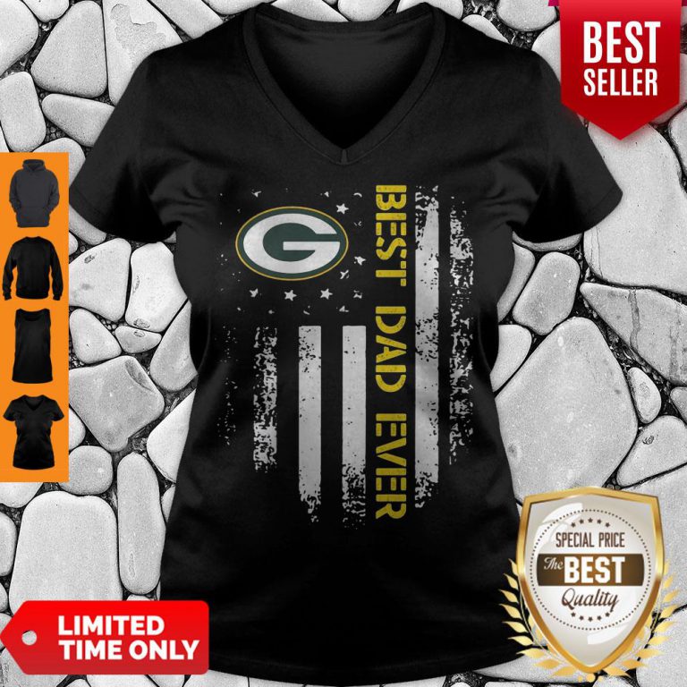 good-green-bay-packers-best-dad-ever-american-flag-v-neck-768x768