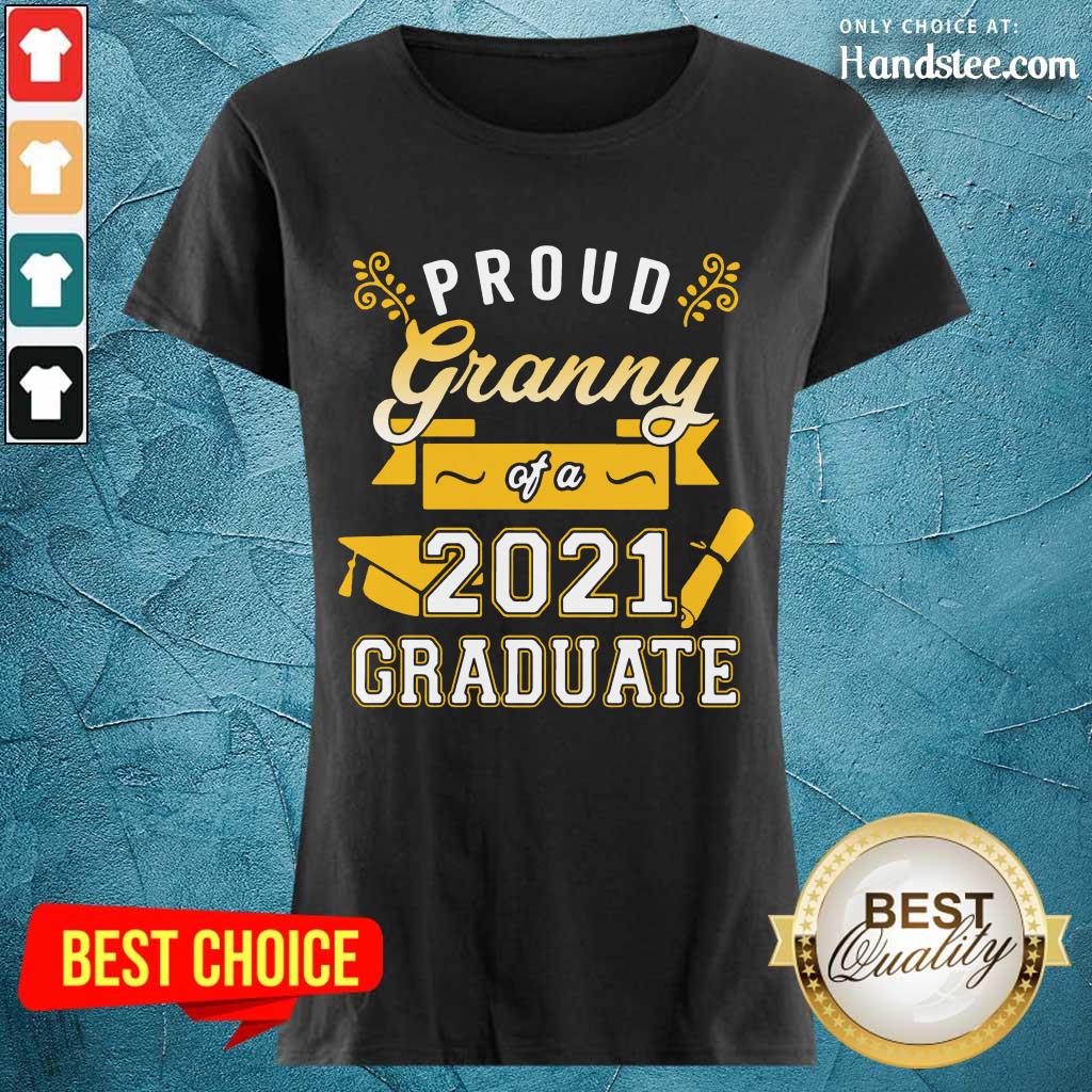 Great Proud Granny Of A 2021 Graduates Shirt