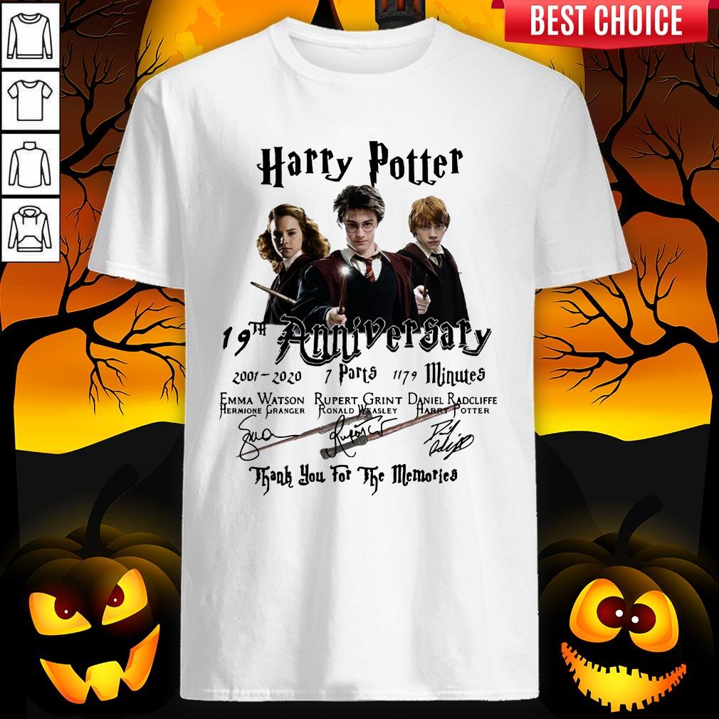 harry-potter-19th-anniversary-2001-2020-7-parts-1179-minutes-thank-you-for-the-memories-signatures-shirt.jpg
