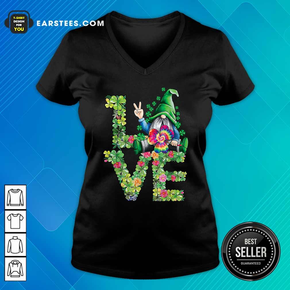 Hot Love Hippie Gnome Happy St Patricks Day Shirt