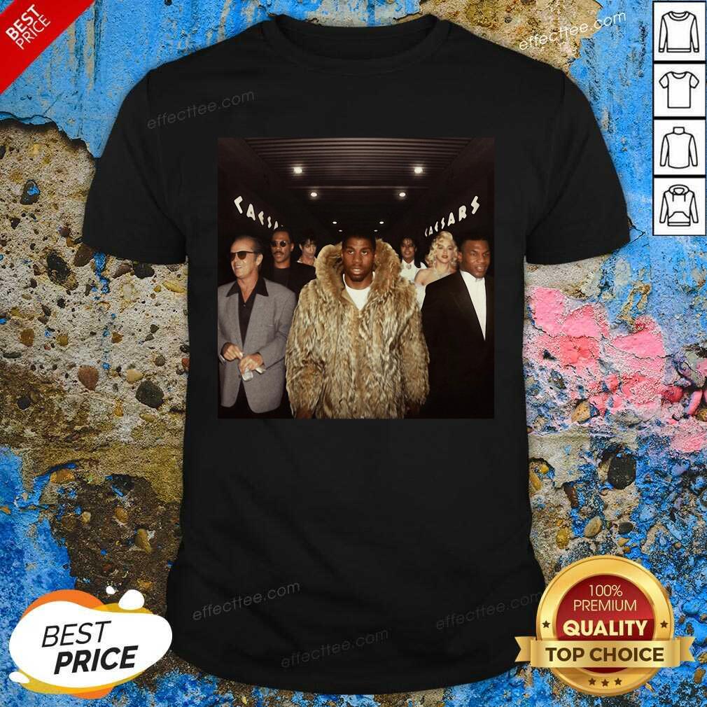 Hot Magic Johnson Walking Into The Playoffs Shirt