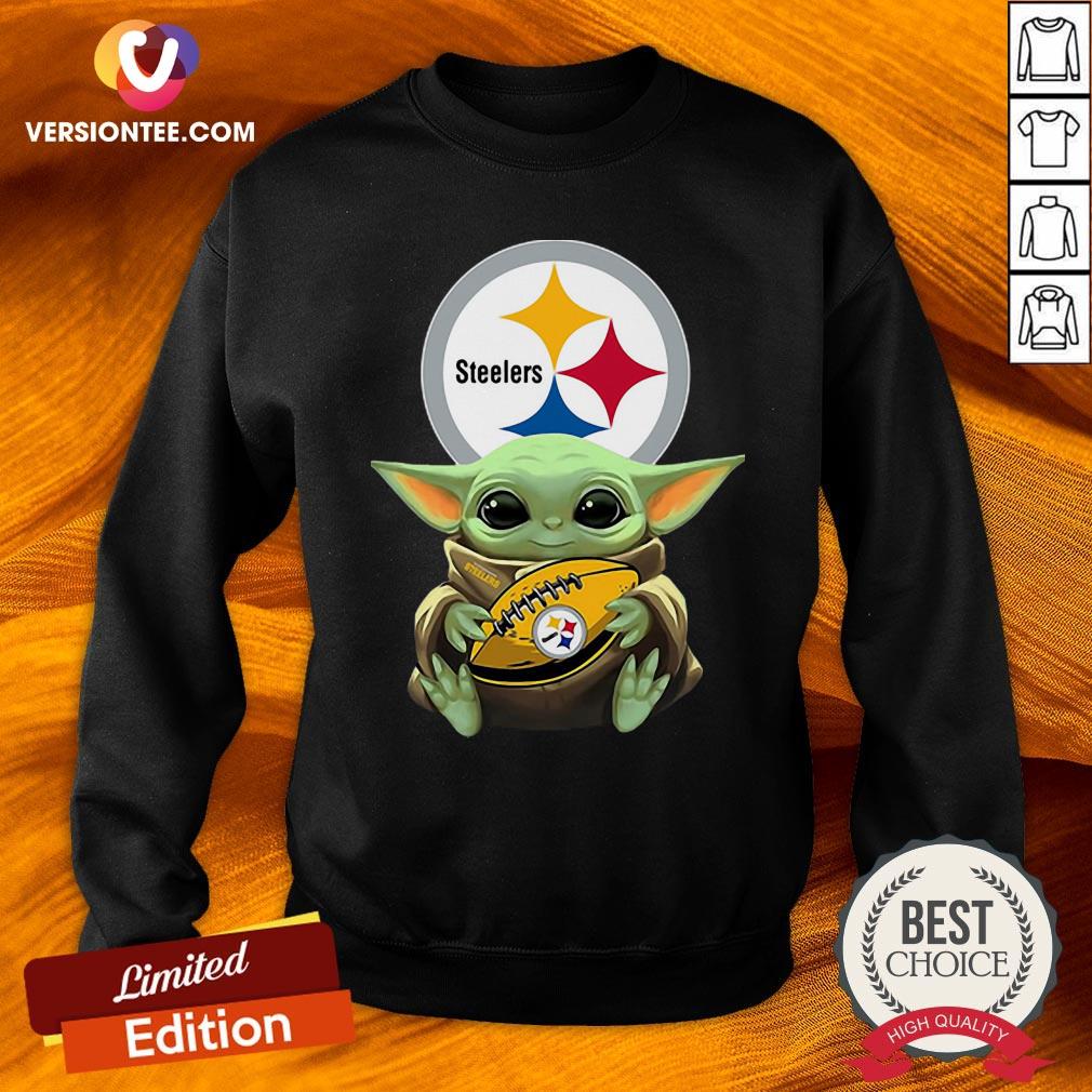 Perfect Baby Yoda Hug Steelers Shirt