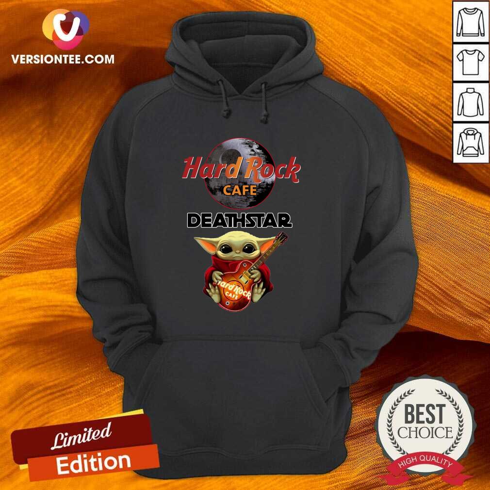 Pretty Baby Yoda Hug Hard Rock Cafe Deathstar Shirt