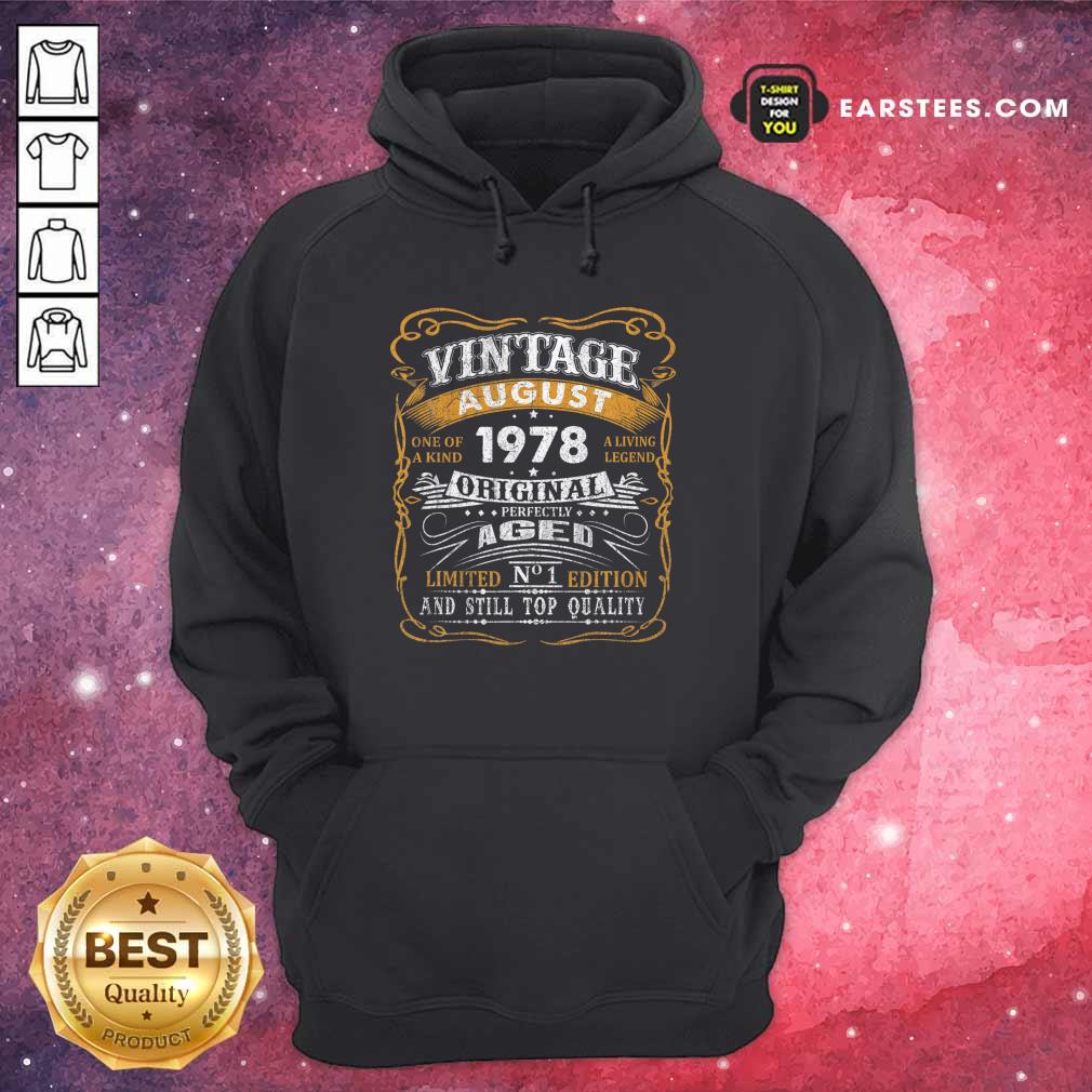 Vintage August 1978 43 Years Old 43rd Birthday Classic Shirt