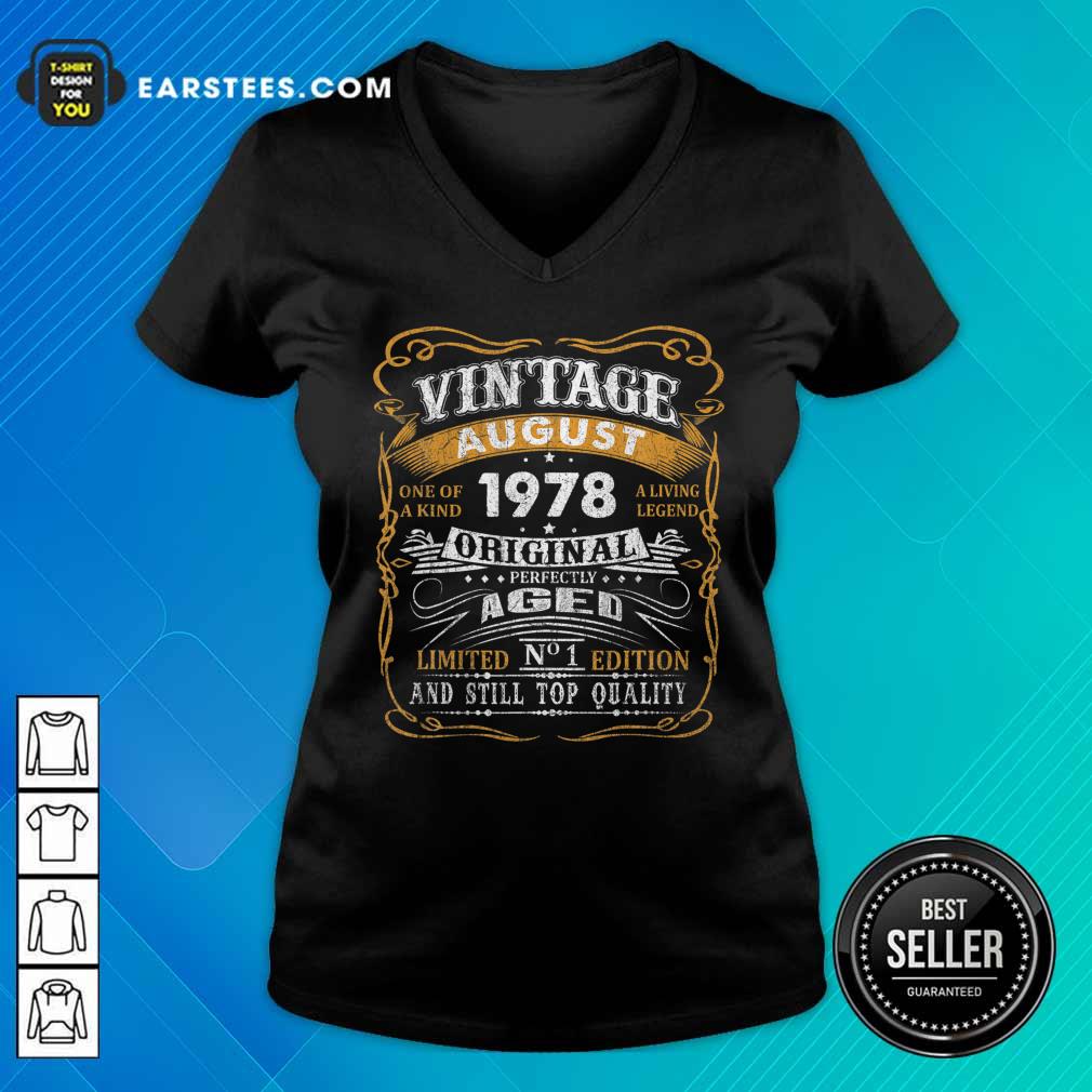 Vintage August 1978 43 Years Old 43rd Birthday Classic Shirt